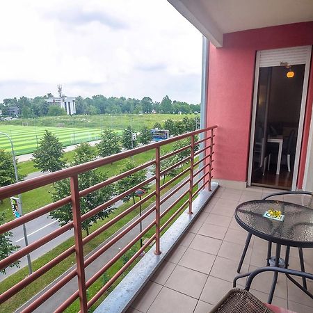 Stan Na Dan Banja Luka Apartamento Exterior foto