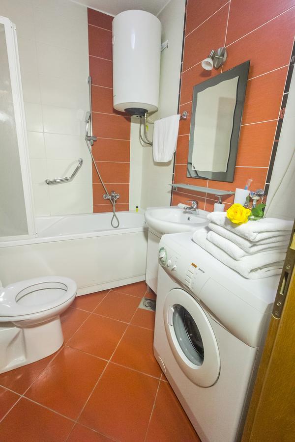 Stan Na Dan Banja Luka Apartamento Exterior foto