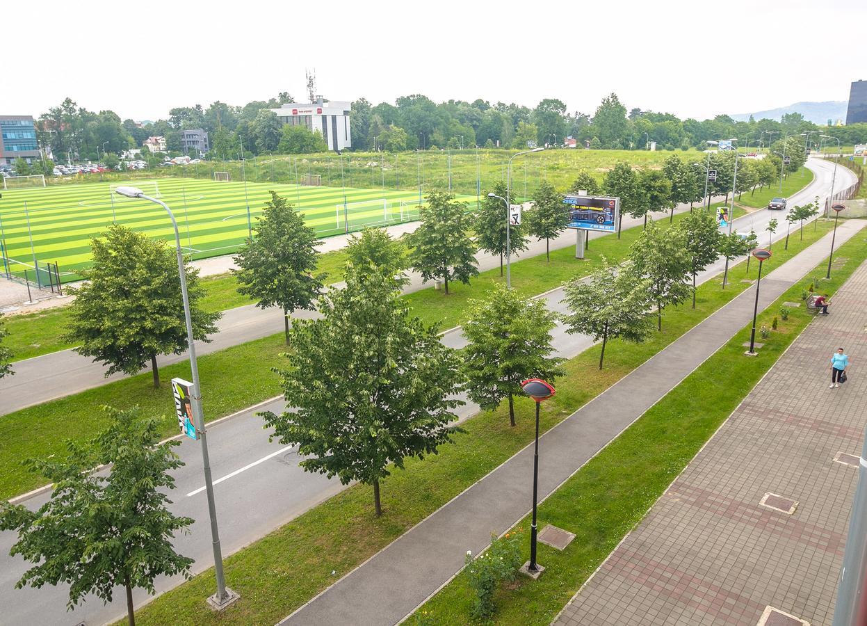 Stan Na Dan Banja Luka Apartamento Exterior foto